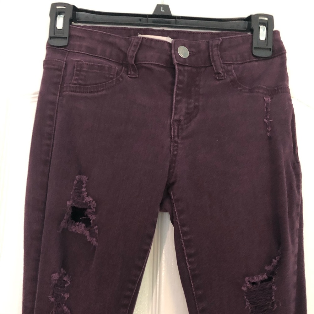 EUC Cello jeans in juniors size 1 distressed